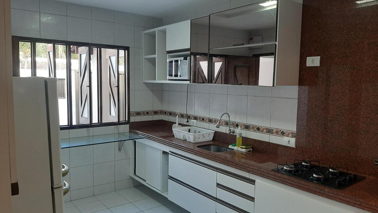 Casa Em Natal Cond. Fechado Com Piscina-03 Suites Luaran gambar